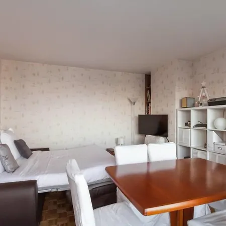 Cosy 2 Bedroom Near The Eiffel Tower Parigi